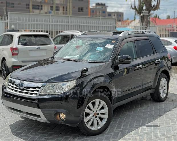 Subaru Forester 2011 Black