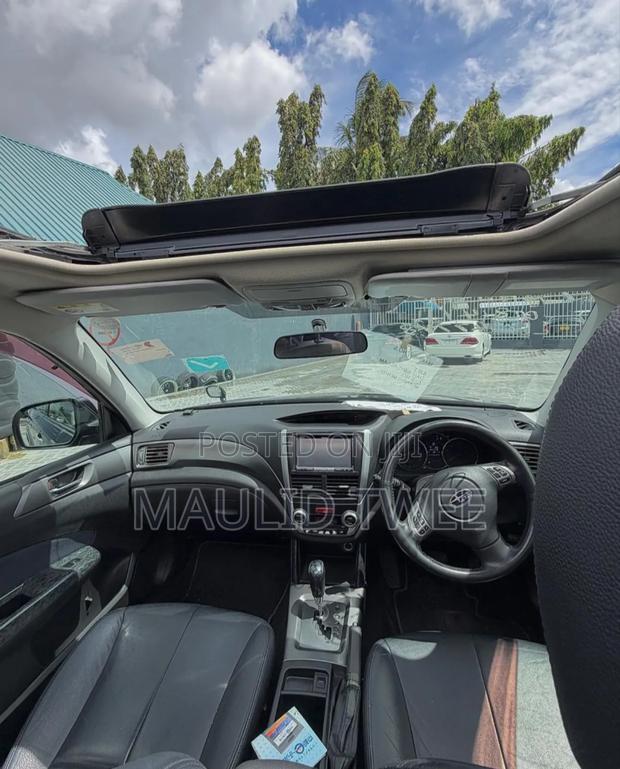 Subaru Forester 2011 Black