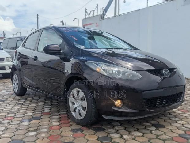 Mazda Demio 2010 Black