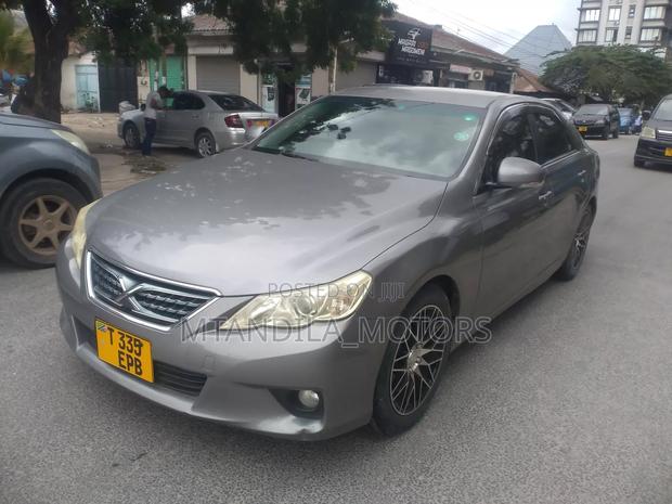 Toyota Mark X 2.5 AWD 2010 Gray