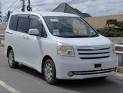 Toyota Noah 2.0 143hp AWD (7 Seater) 2008 White for sale