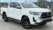 Toyota Hilux 2022 White for sale