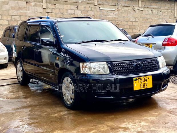 Toyota Succeed 2003 Black