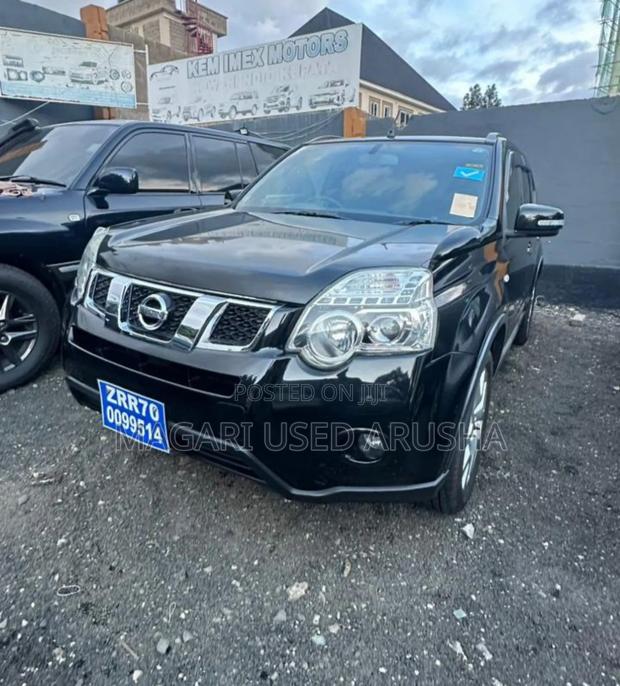 Nissan X-Trail 2011 Black