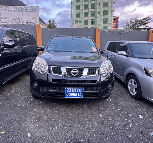Nissan X-Trail 2011 Black