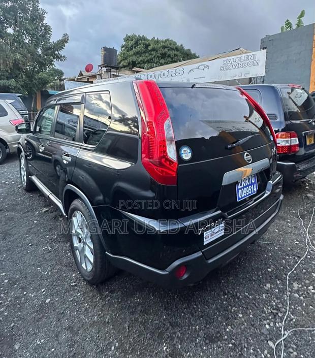 Nissan X-Trail 2011 Black