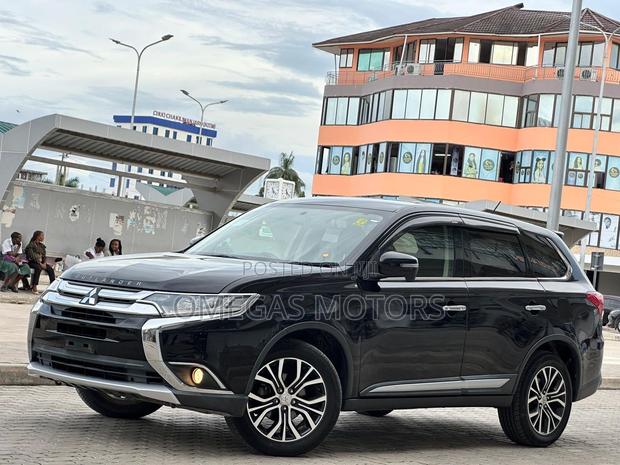Mitsubishi Outlander 2.0 PHEV AWD 2015 Black
