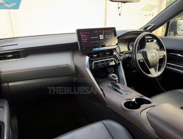 Toyota Harrier 2020 Black