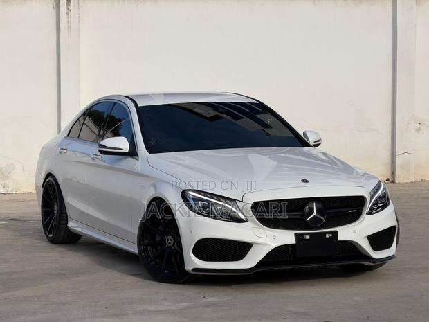Mercedes-Benz C200 2015 White