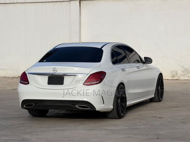 Mercedes-Benz C200 2015 White