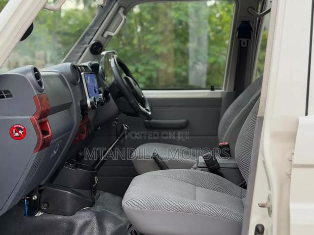 Toyota Land Cruiser 4.5 V8 TD 2019 White