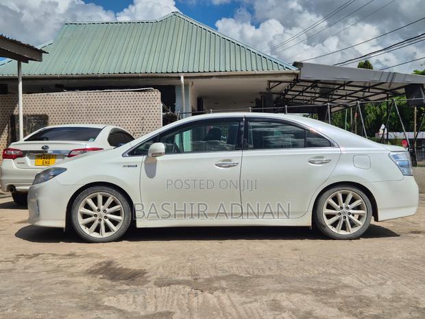 Toyota Sai 2.4 Hybrid FWD 2012 White