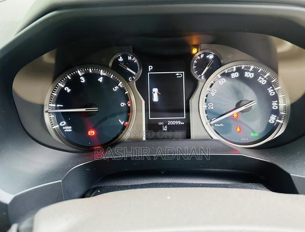 Toyota Land Cruiser Prado 2.7 2022 White