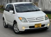 Toyota IST 2004 White for sale
