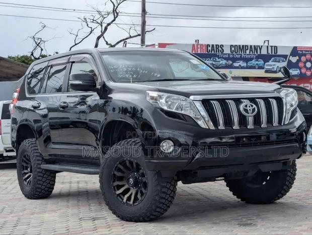 Toyota Land Cruiser Prado 3.0 190hp 2017 Black