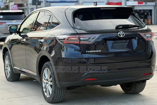 Toyota Harrier 2016 Black