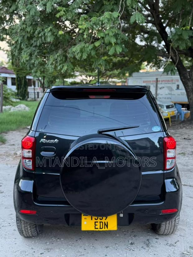 Toyota Rush 2007 Black