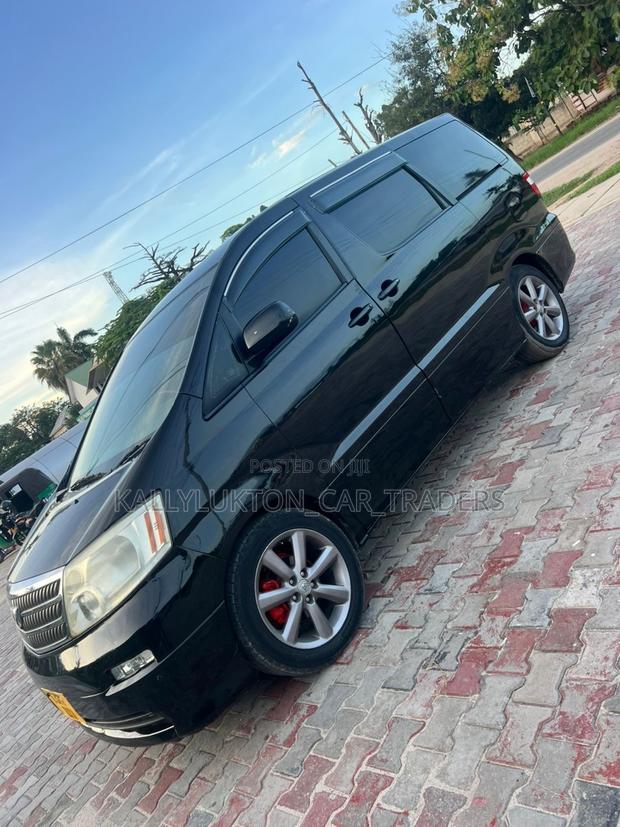 Toyota Alphard 2006 Black