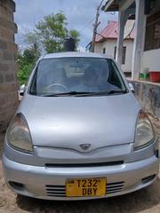 Toyota Fun Cargo 2004 Silver for sale