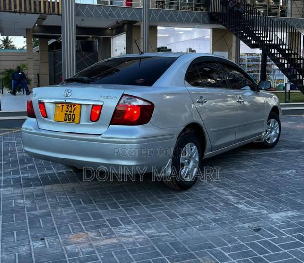 Toyota Premio 2004 Silver