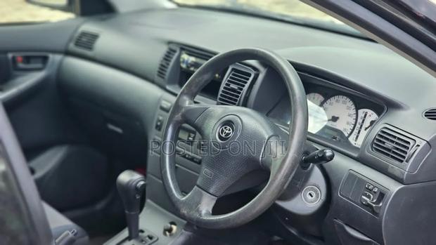 Toyota Corolla RunX 2002 Black