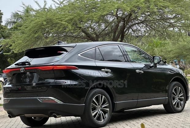 Toyota Harrier 2020 Black