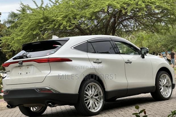 Toyota Harrier 2020 White