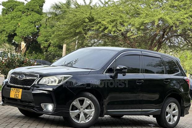 Subaru Forester 2014 Black