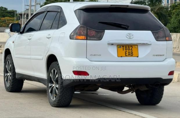 Toyota Harrier 2.4 2008 White