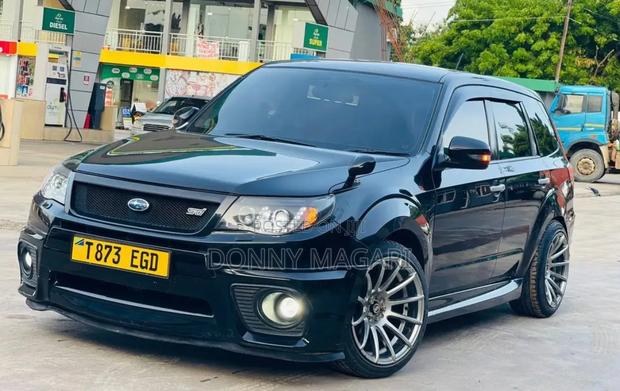 Subaru Forester 2011 Black