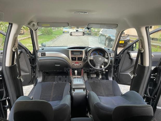 Subaru Forester 2011 Black