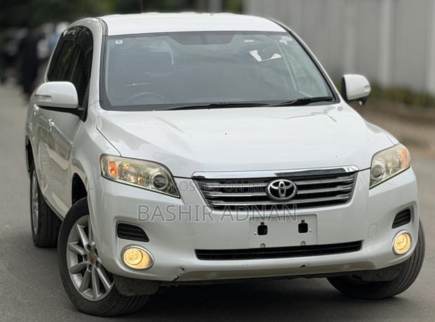 Toyota Vanguard 2009 Pearl