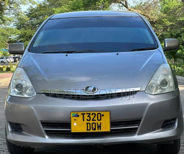 Toyota Wish 2008 Gray