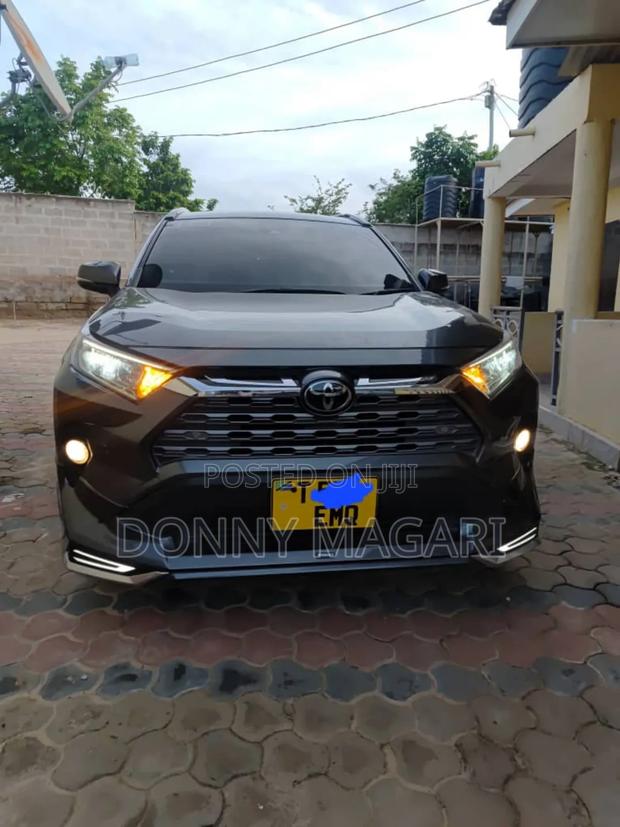 Toyota RAV4 2019 Black