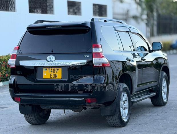 Toyota Land Cruiser Prado 2015 Black