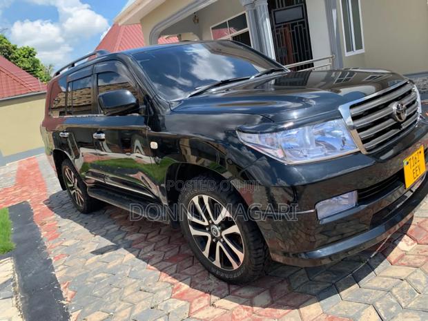 Toyota Land Cruiser 2007 Black