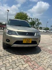 Mitsubishi Outlander 2009 Gold for sale