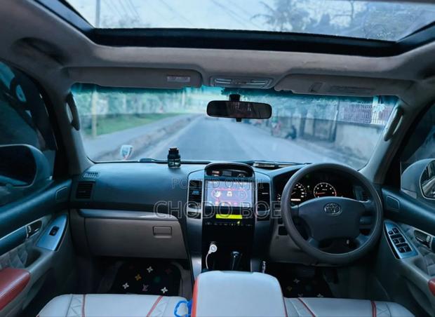 Toyota Land Cruiser Prado 2005 Pearl