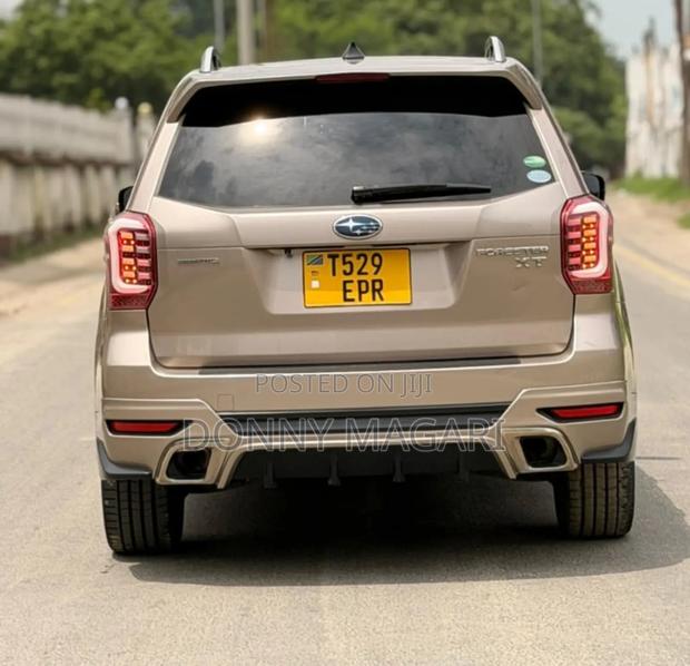 Subaru Forester 2.5X 2013 Brown