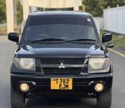 Mitsubishi Pajero 2000 Black for sale