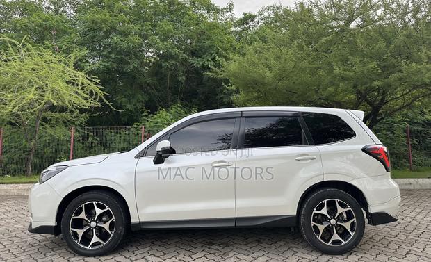 Subaru Forester 2013 White