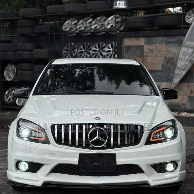 Mercedes-Benz C-Class C 200 Kompressor (W204) 2008 White