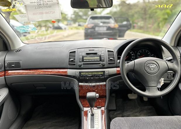 Toyota Premio 1.5 FWD 2004 Black