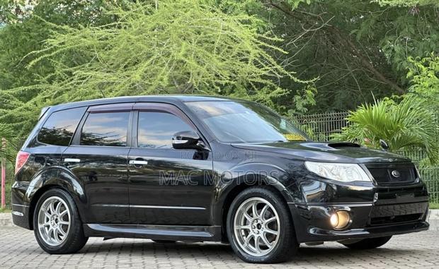 Subaru Forester 2011 Black