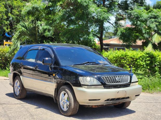 Toyota Harrier 2002 Black