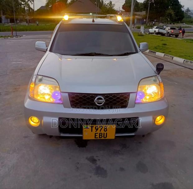 Nissan X-Trail 2009 Silver