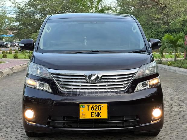 Toyota Alphard 2008 Maroon