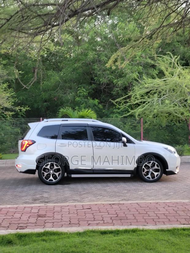 Subaru Forester 2014 White