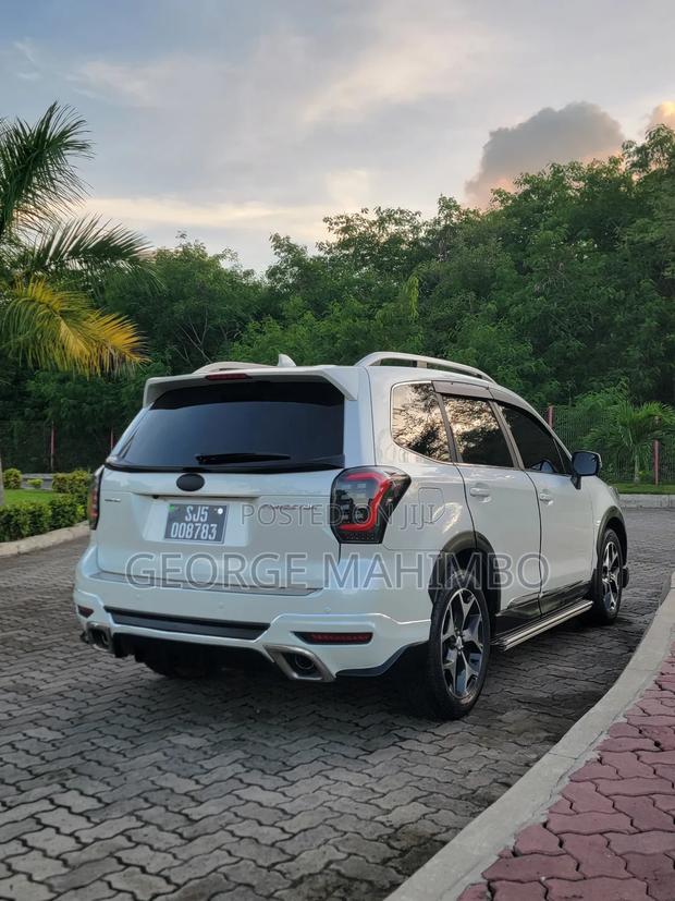 Subaru Forester 2014 White