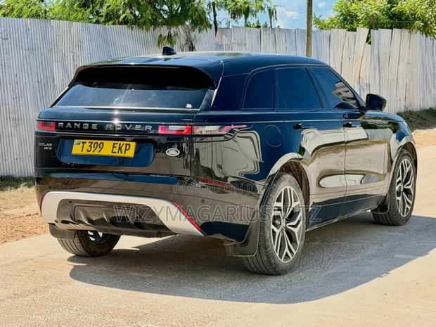 Land Rover Range Rover Velar 2021 Black
